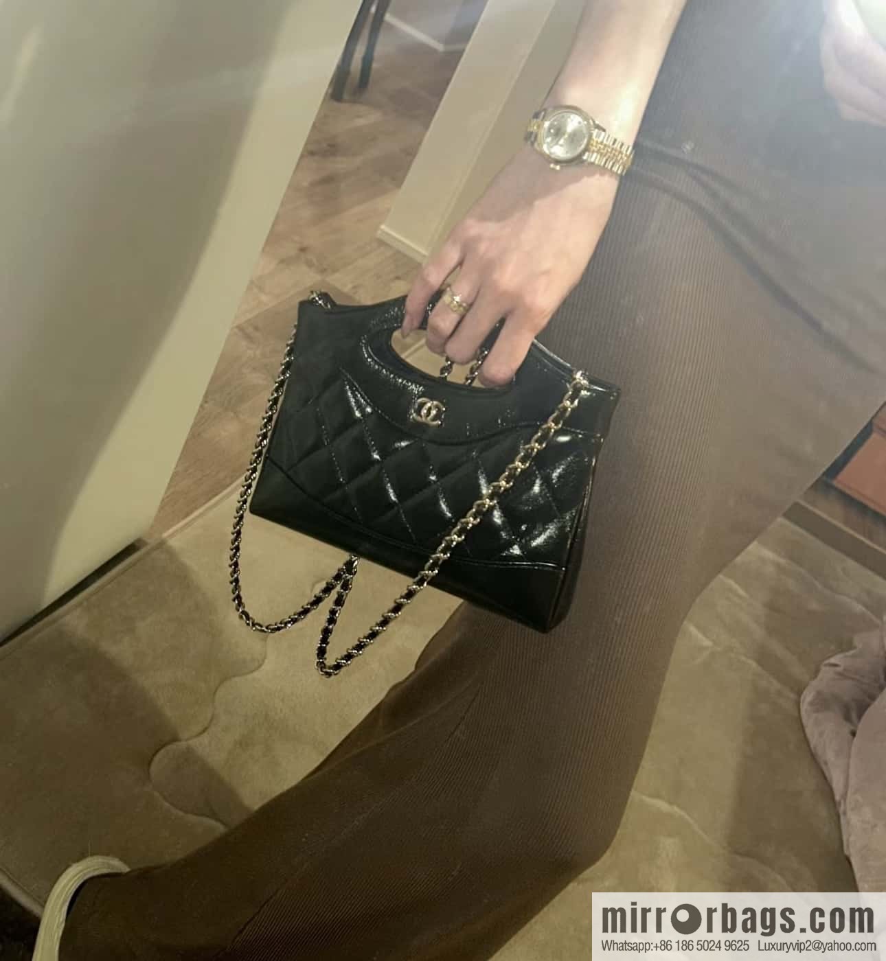 CHANEL 24S 31bag nano sheepskin AP3656 black