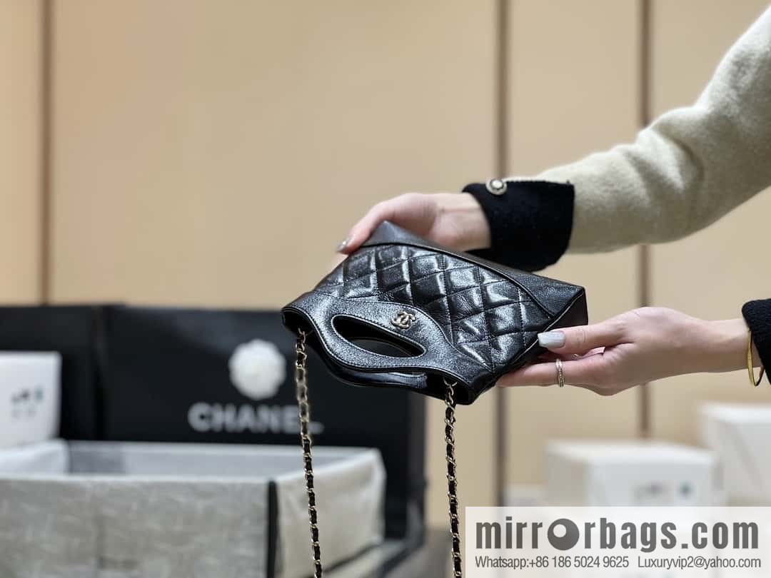 CHANEL 24S 31bag nano sheepskin AP3656 black