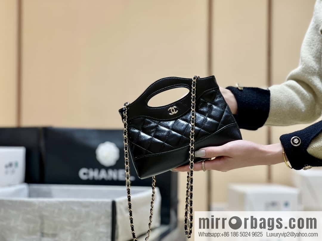 CHANEL 24S 31bag nano sheepskin AP3656 black