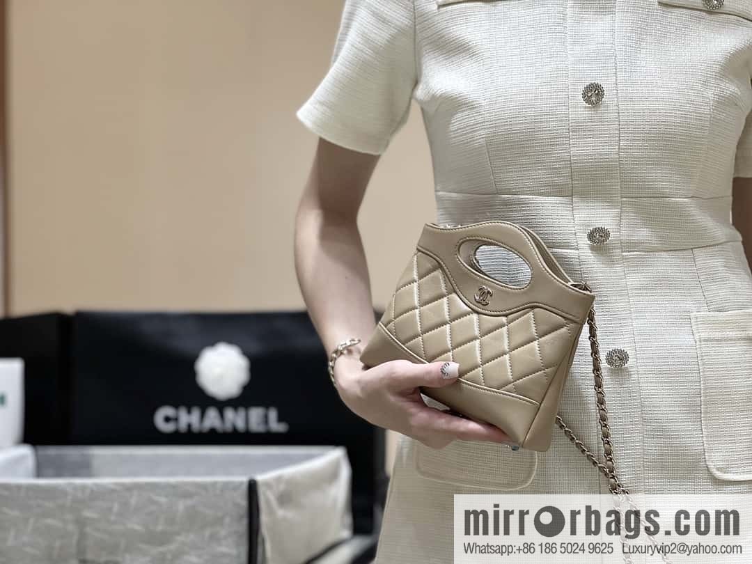 CHANEL 24S 31bag nano oil wax sheepskin AP3656 milk tea color