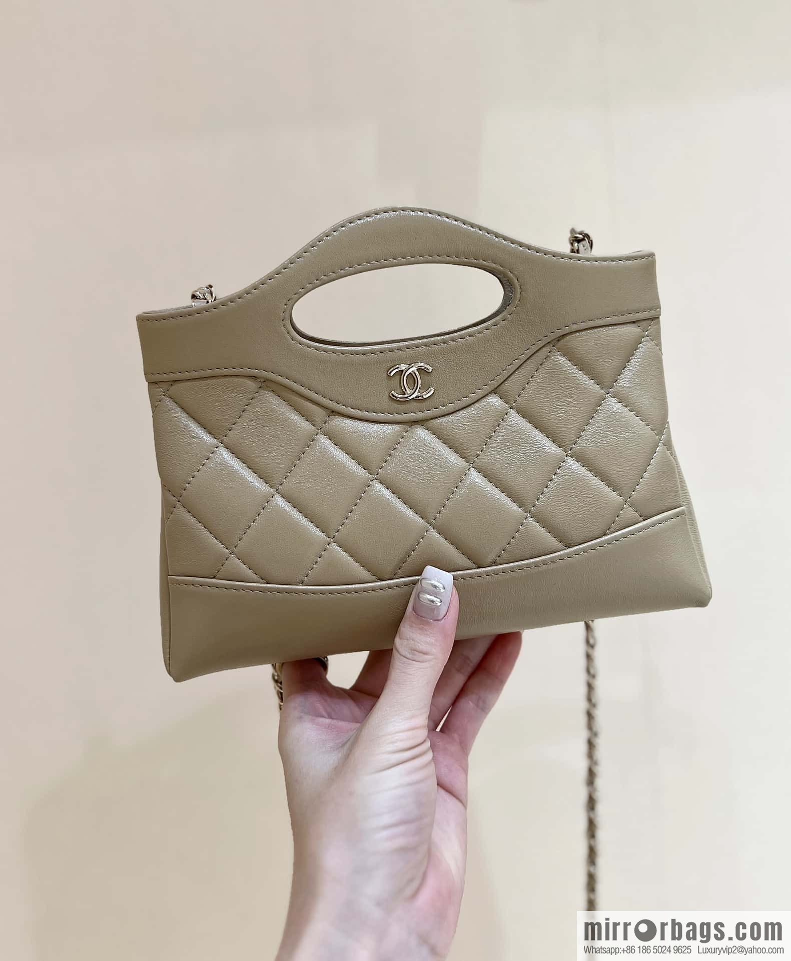 CHANEL 24S 31bag nano oil wax sheepskin AP3656 milk tea color