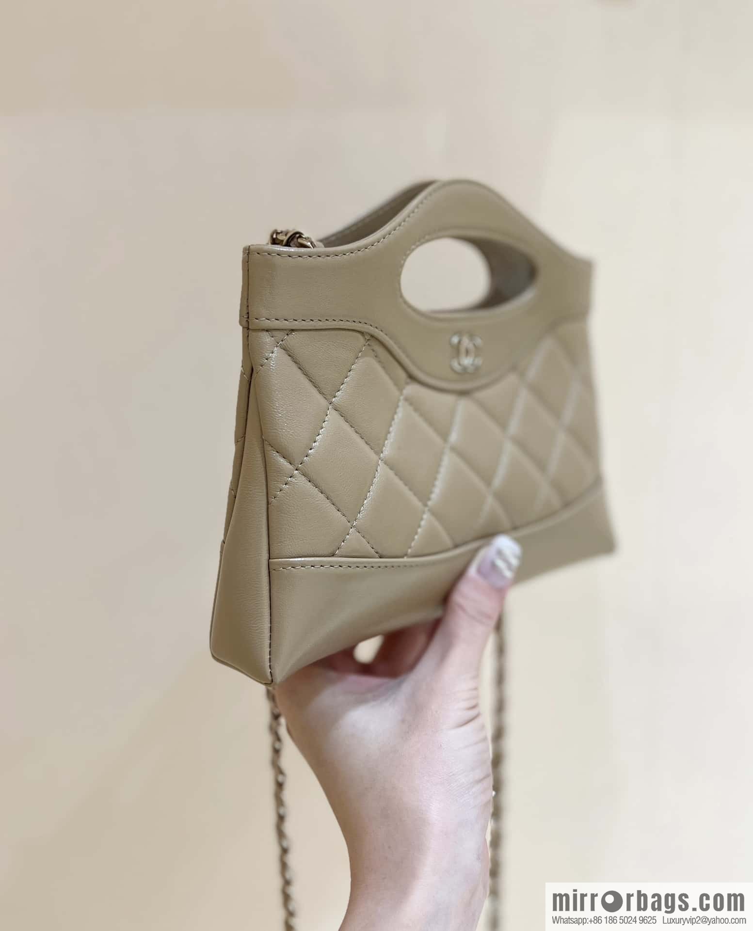 CHANEL 24S 31bag nano oil wax sheepskin AP3656 milk tea color