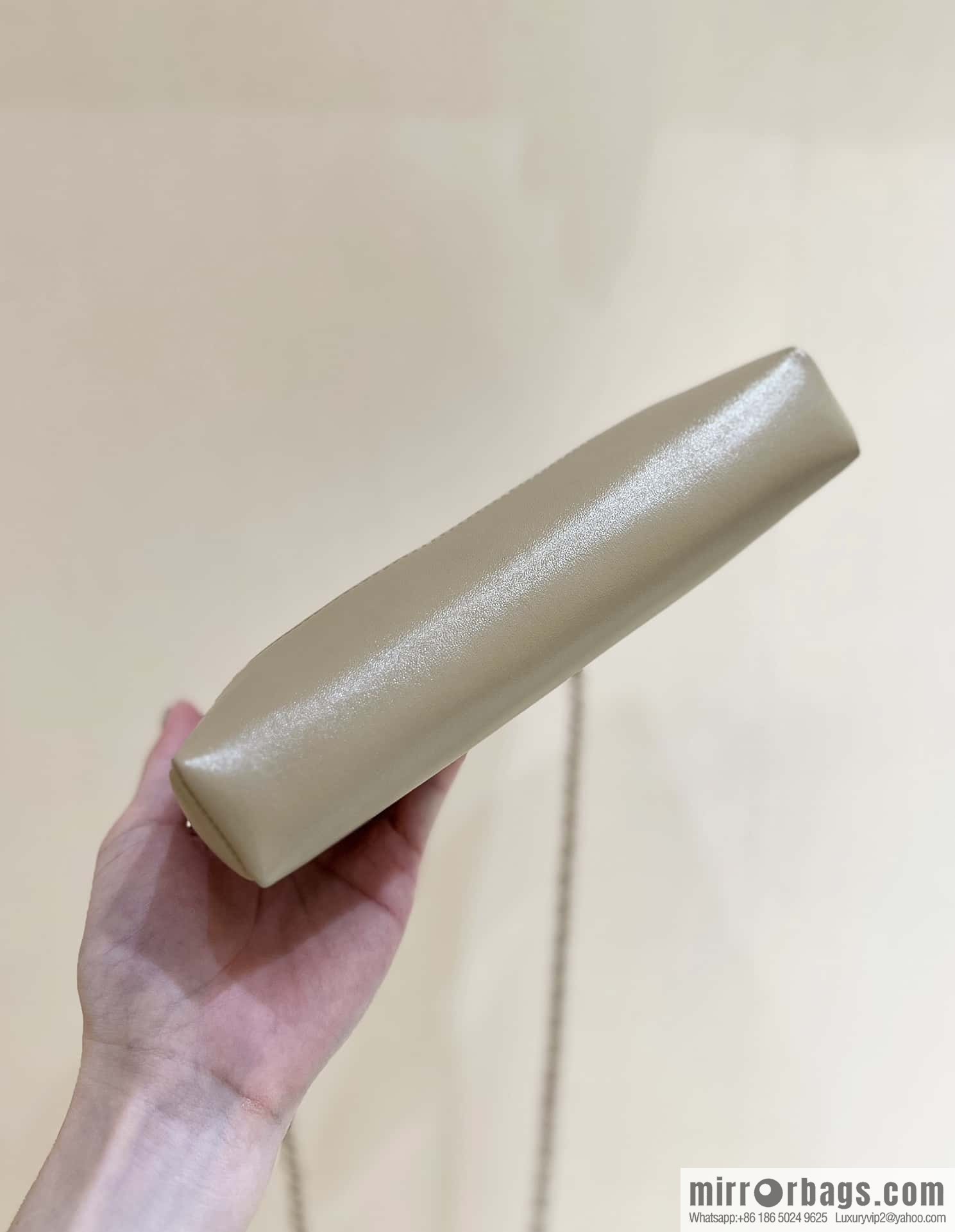 CHANEL 24S 31bag nano oil wax sheepskin AP3656 milk tea color