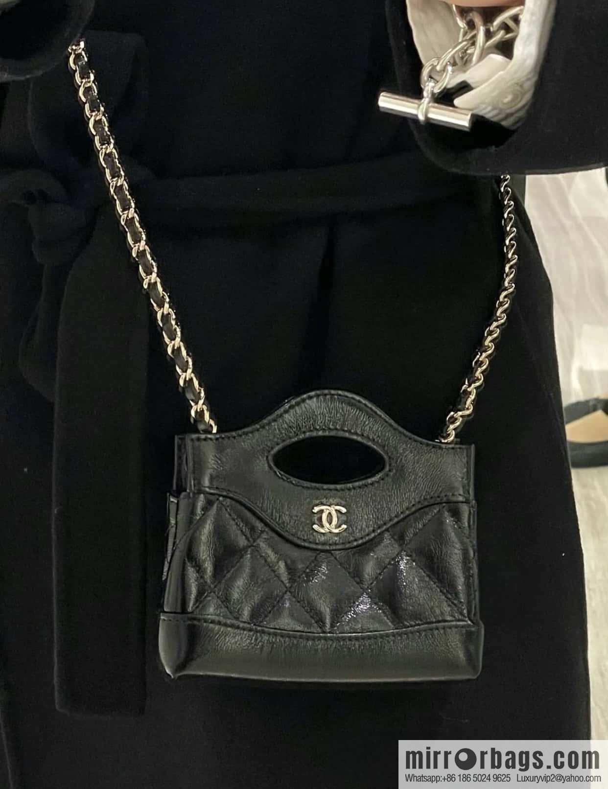 CHANEL 24S spring and summer series, super mini waste bag AP3875 black