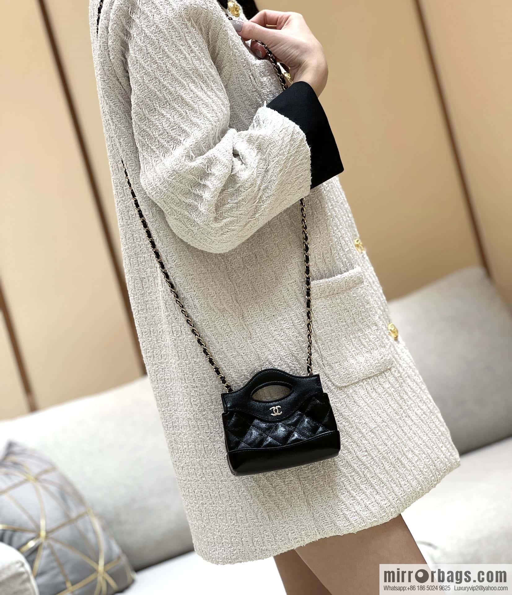 CHANEL 24S spring and summer series, super mini waste bag AP3875 black