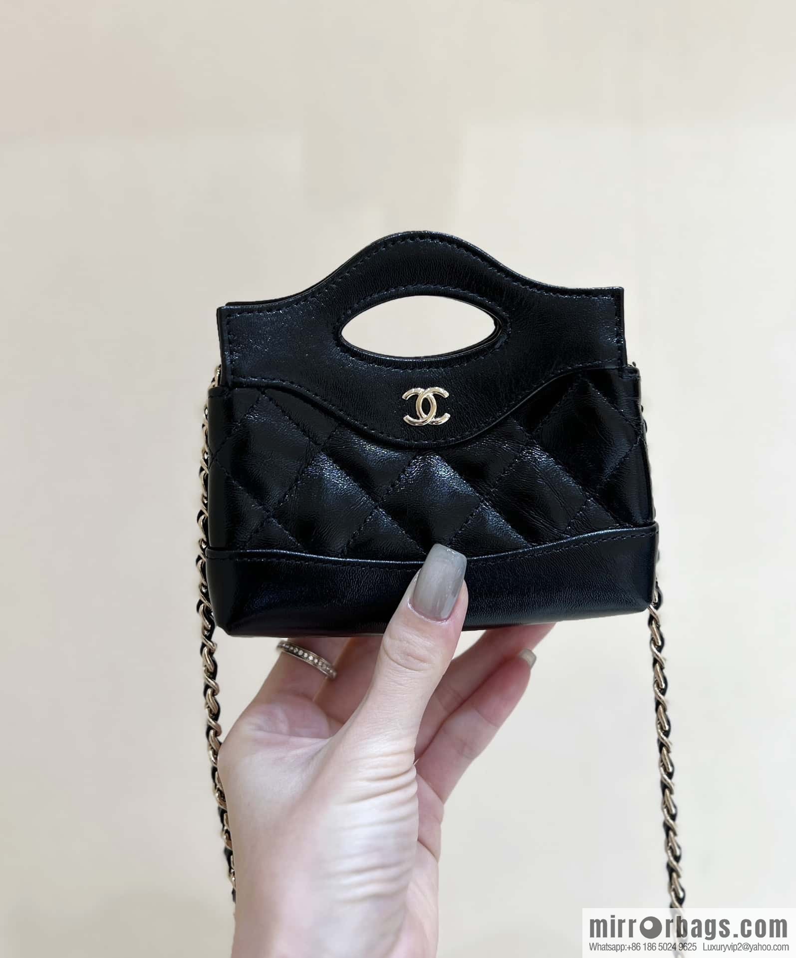 CHANEL 24S spring and summer series, super mini waste bag AP3875 black
