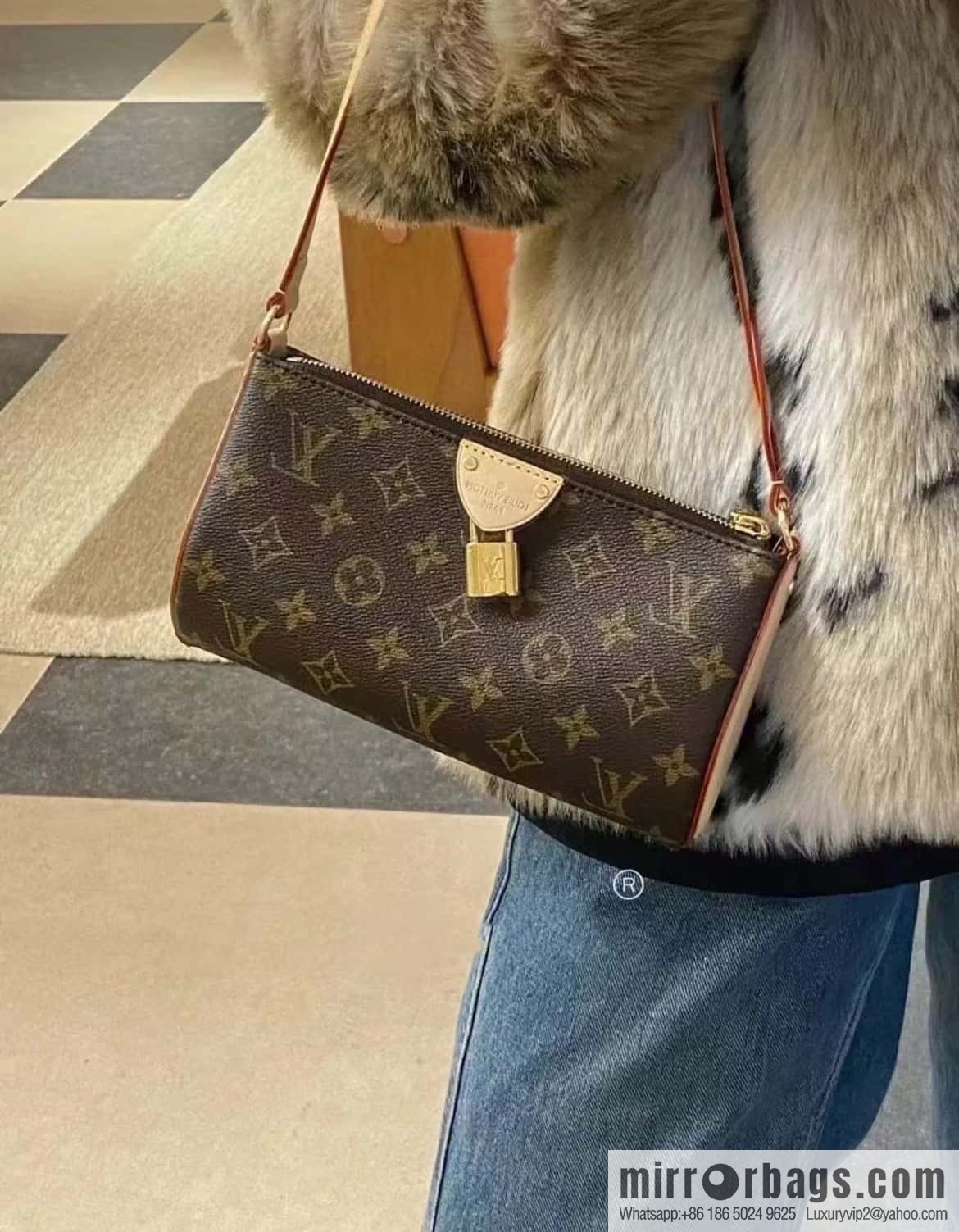 LV M47123 Bolsa Pochette Tirette