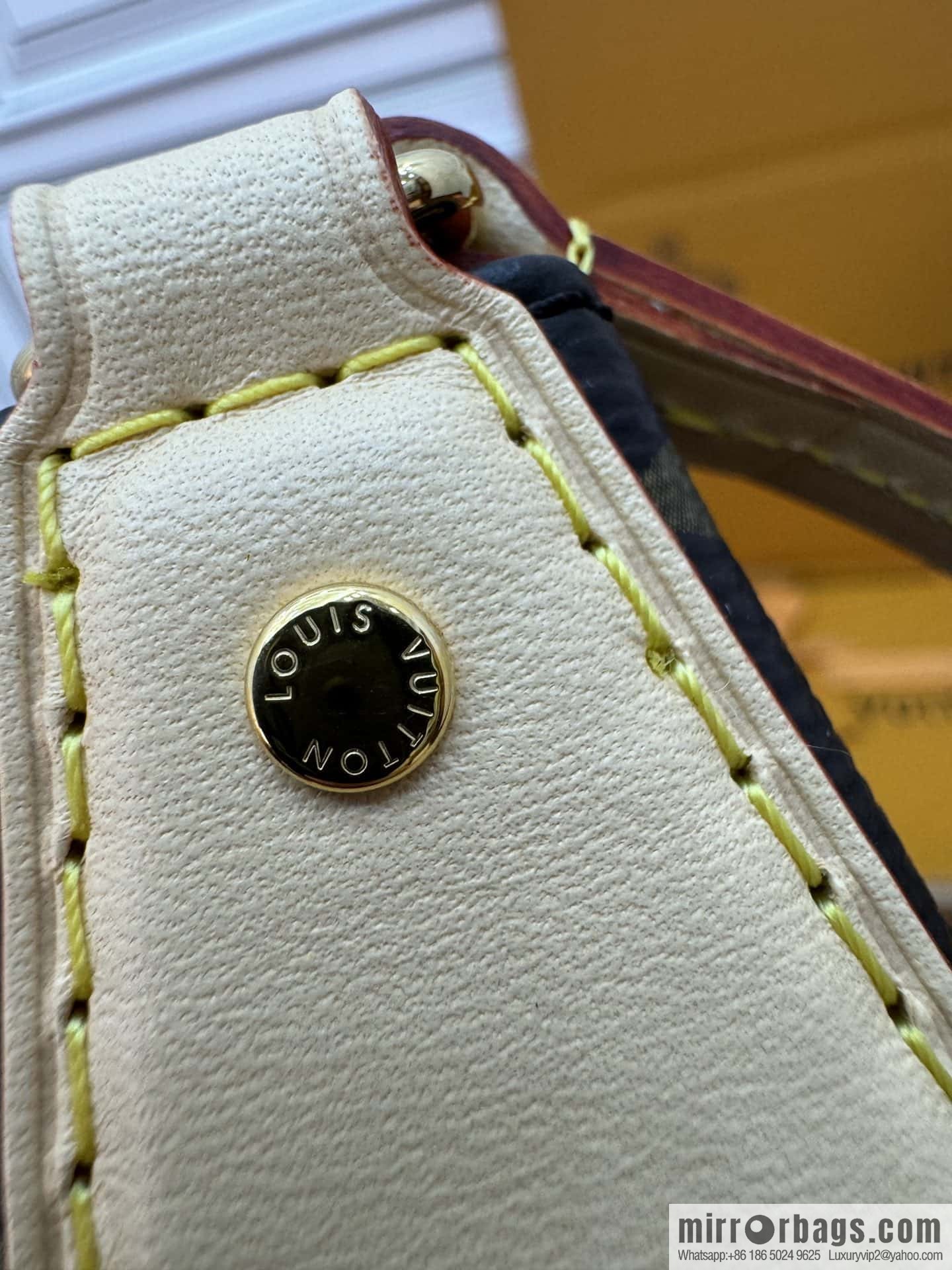 LV M47123 Bolsa Pochette Tirette