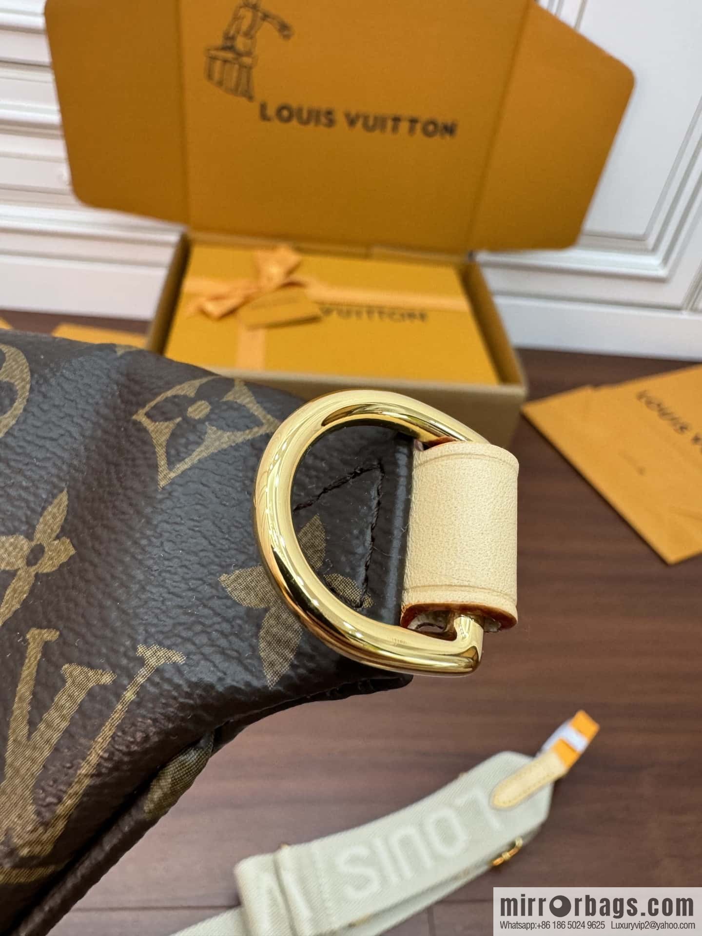 LV M46784 HIGH RISE fanny pack