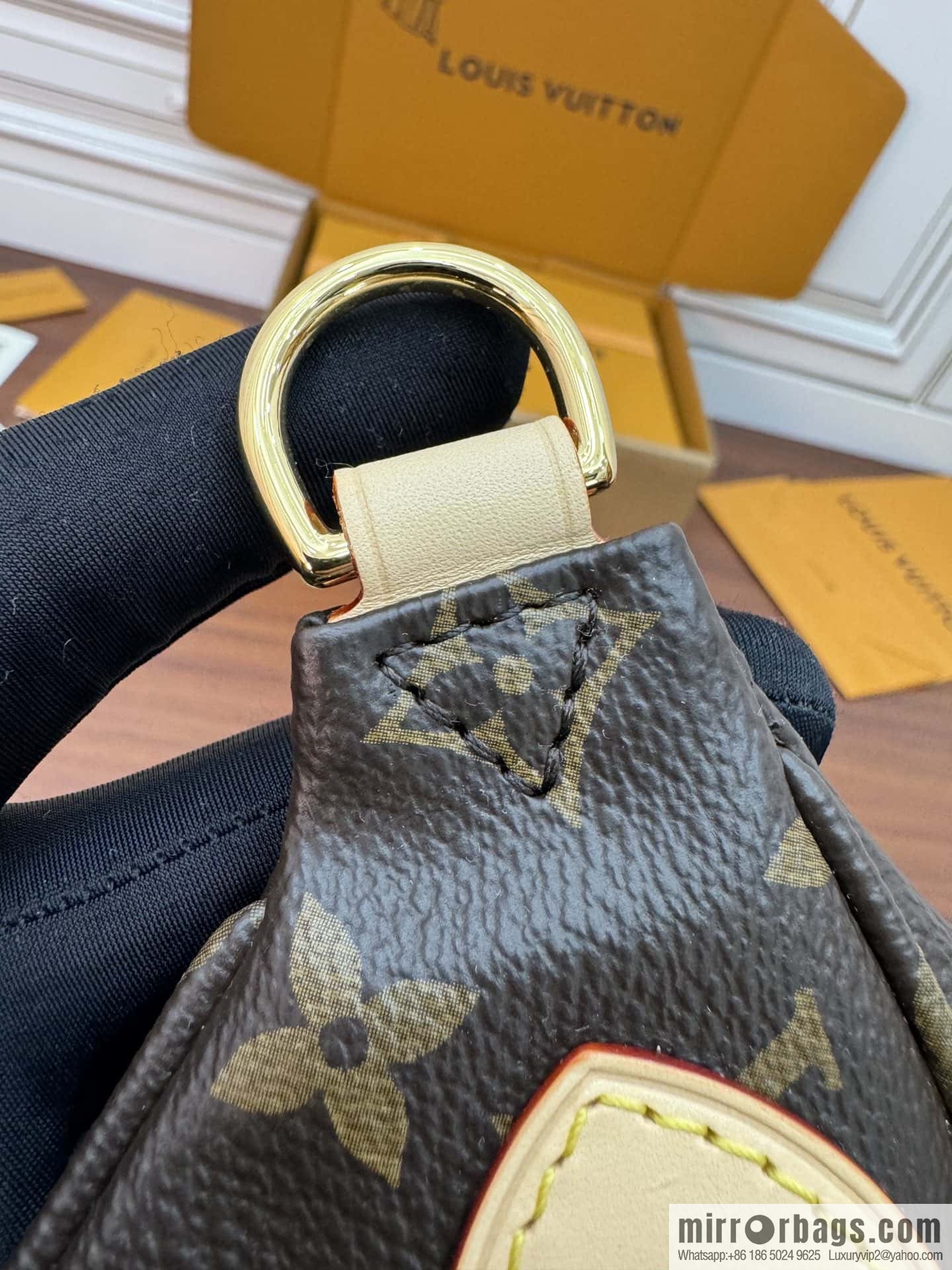 LV M46784 HIGH RISE fanny pack