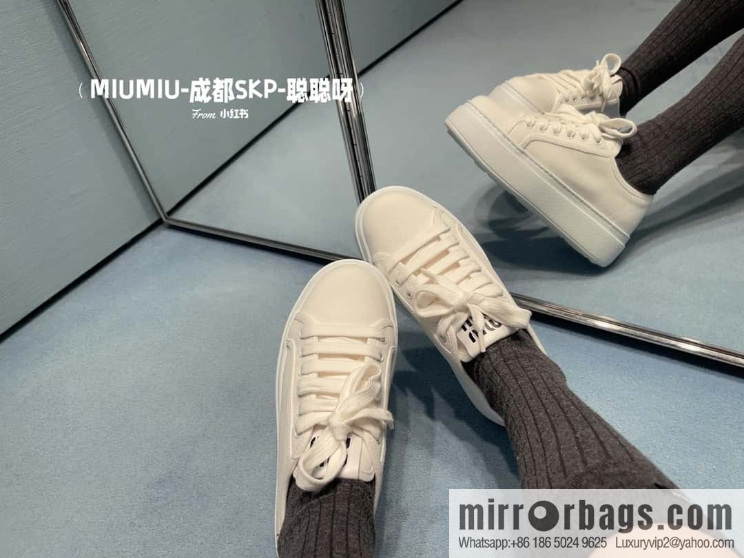 𝐌𝐢𝐮𝐌𝐢𝐮||𝟐𝟎𝟐𝟒 the latest spring and summer canvas, platform sports white shoes