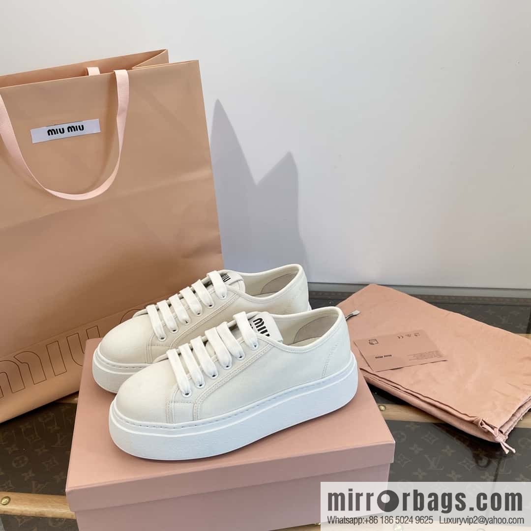 𝐌𝐢𝐮𝐌𝐢𝐮||𝟐𝟎𝟐𝟒 the latest spring and summer canvas, platform sports white shoes