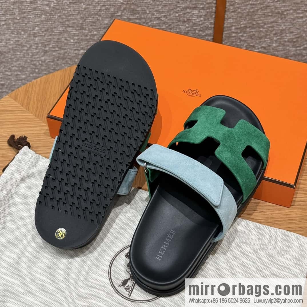 Hermès 225 CHYPRE SANDAL uncle shoes, green and light blue/Green and light blue