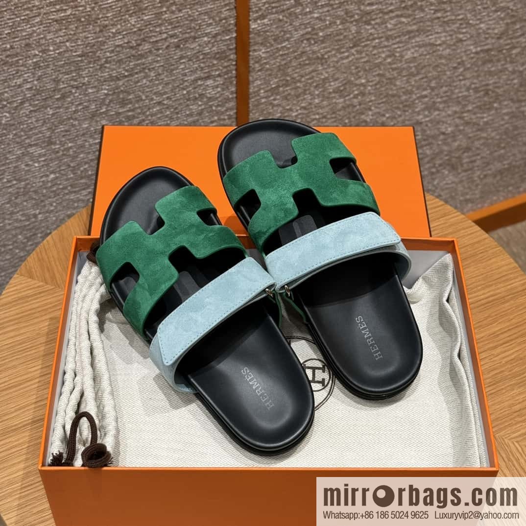 Hermès 225 CHYPRE SANDAL uncle shoes, green and light blue/Green and light blue