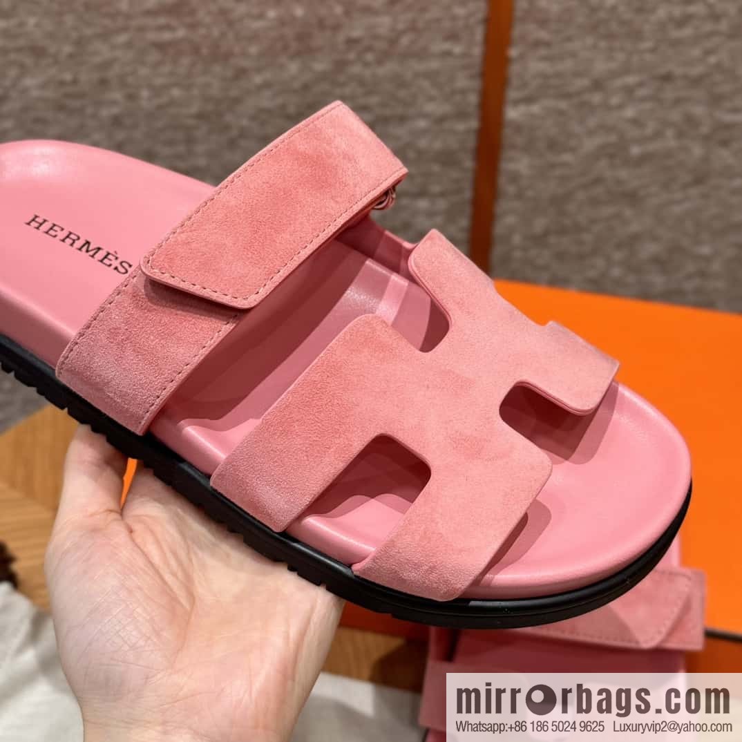 Hermès 225 CHYPRE SANDAL uncle shoes, peach pink/Peach pink