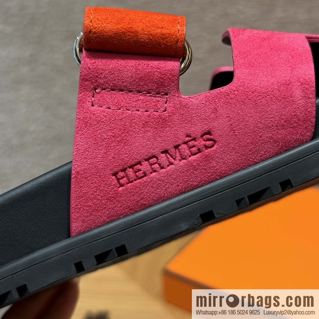 Hermès 225 CHYPRE SANDAL uncle shoes, rose red/Rose and red