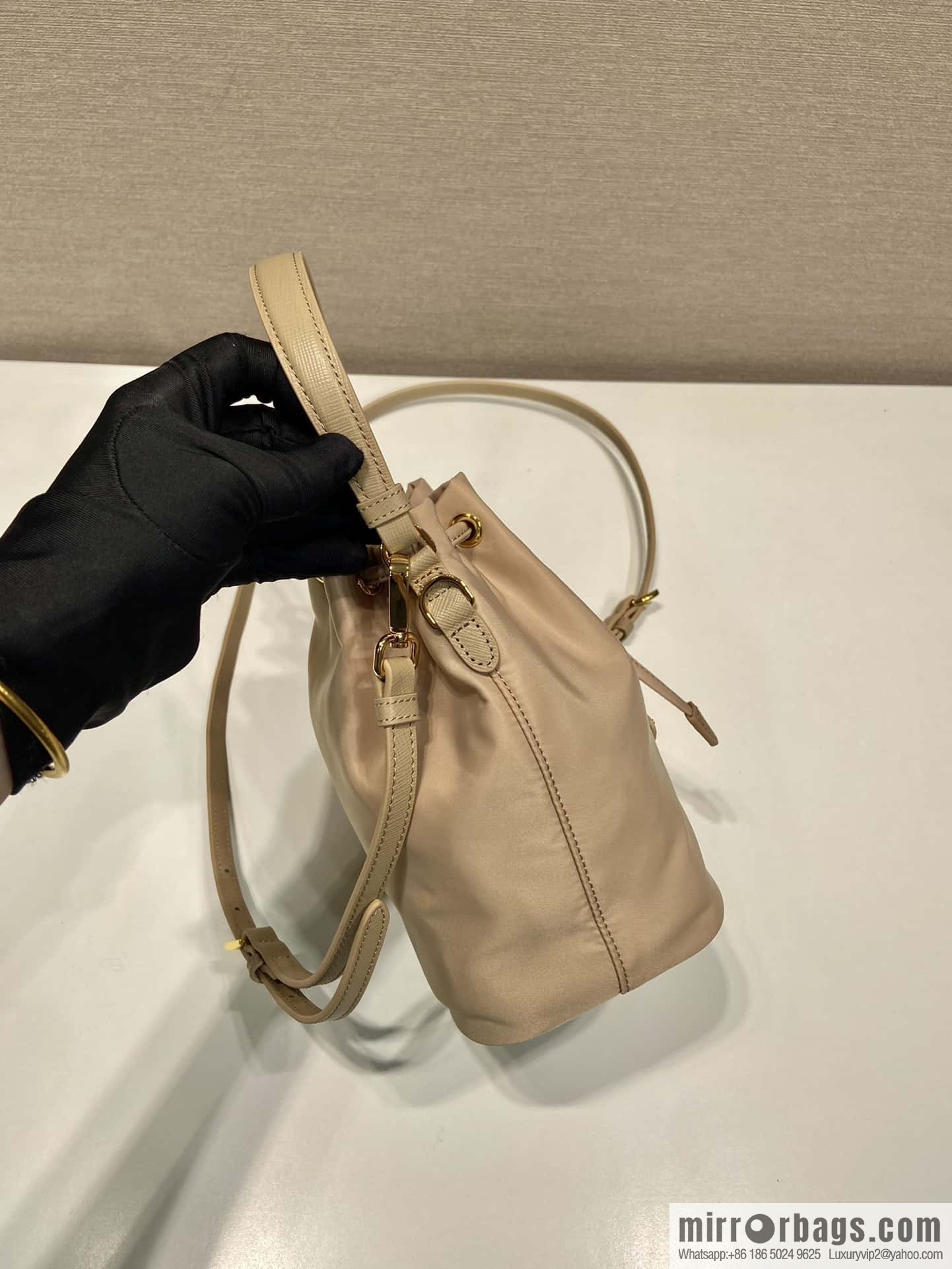 PRADA 🎉 new bucket bag 🎉 1BE067 upgraded version, milk tea color