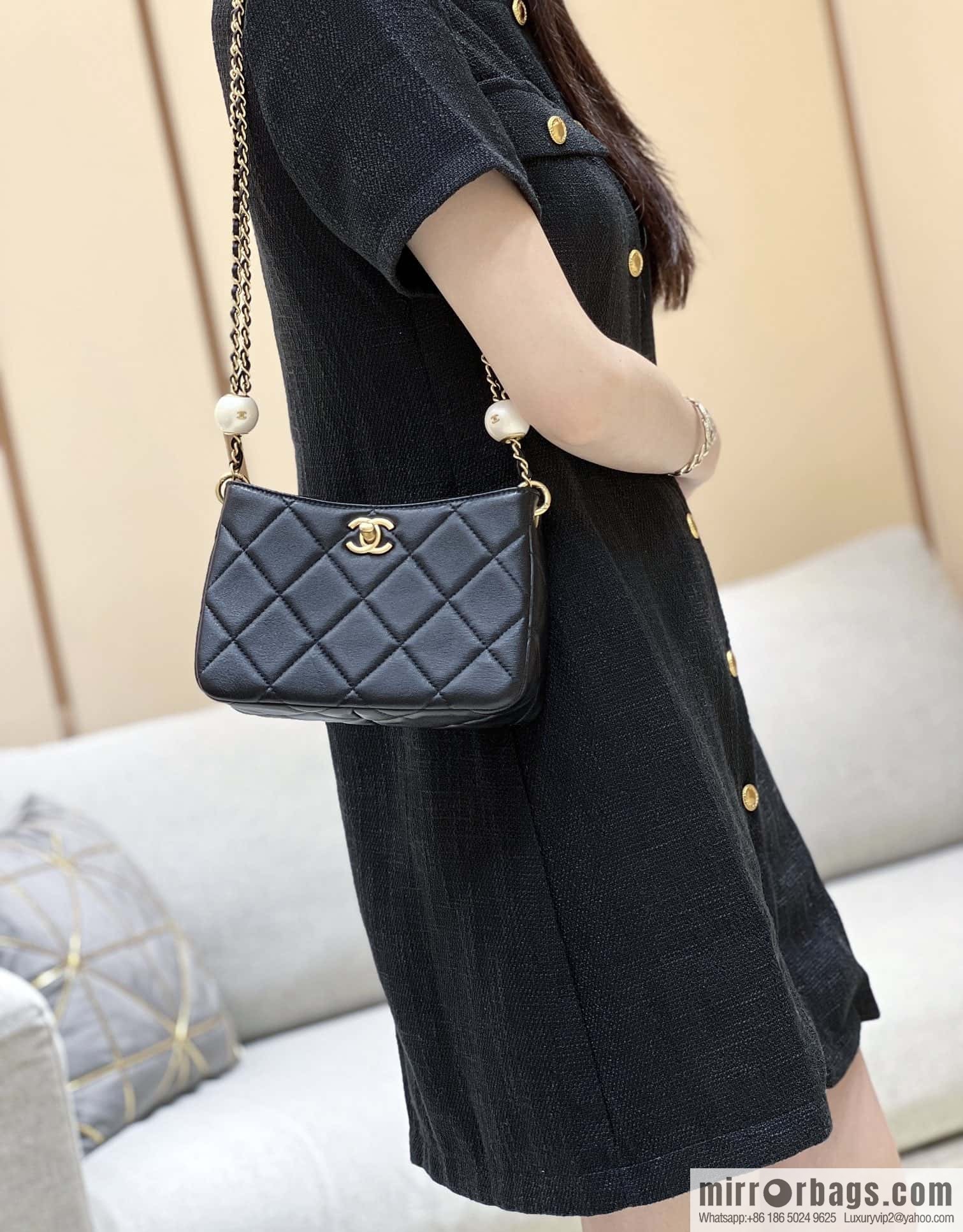 CHANEL 24S Spring/Summer Double Pearl Tangyuan Hobo AS4859