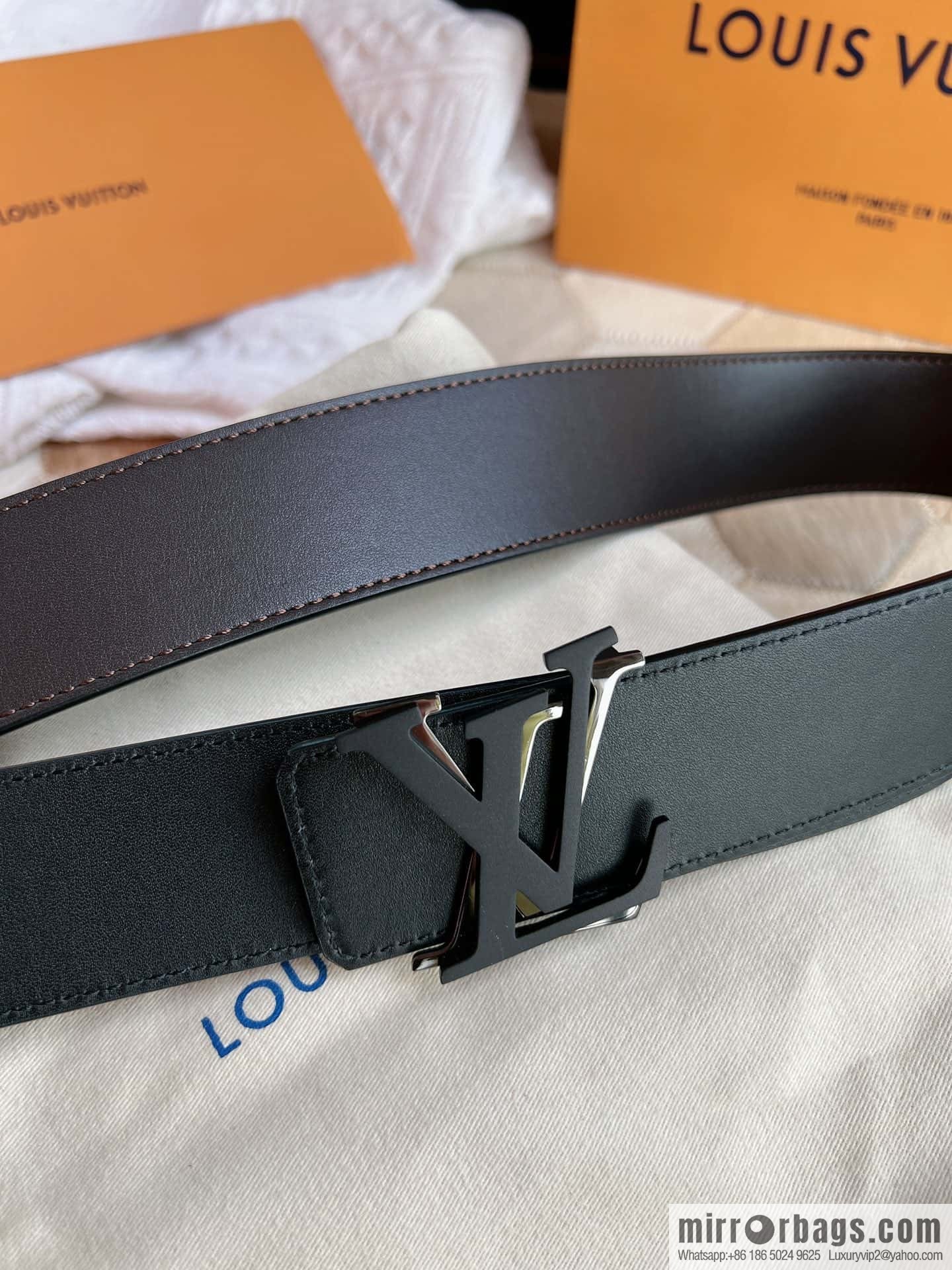 LV/Louis Vuitton Shake 40mm Double Sided Belt