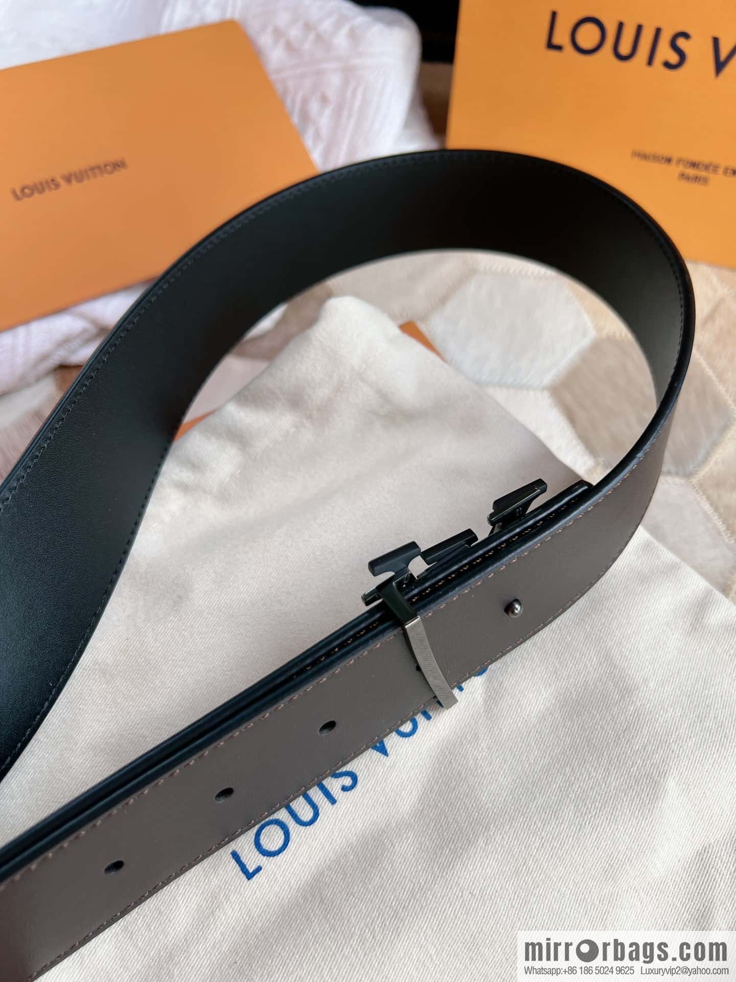 LV/Louis Vuitton Shake 40mm Double Sided Belt