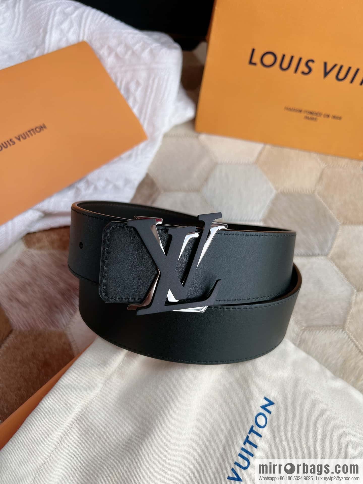 LV/Louis Vuitton Shake 40mm Double Sided Belt