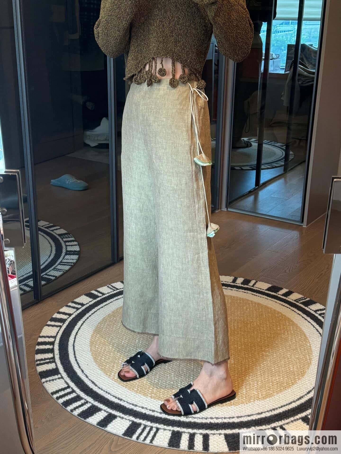 The latest denim tassel slippers from Hermès