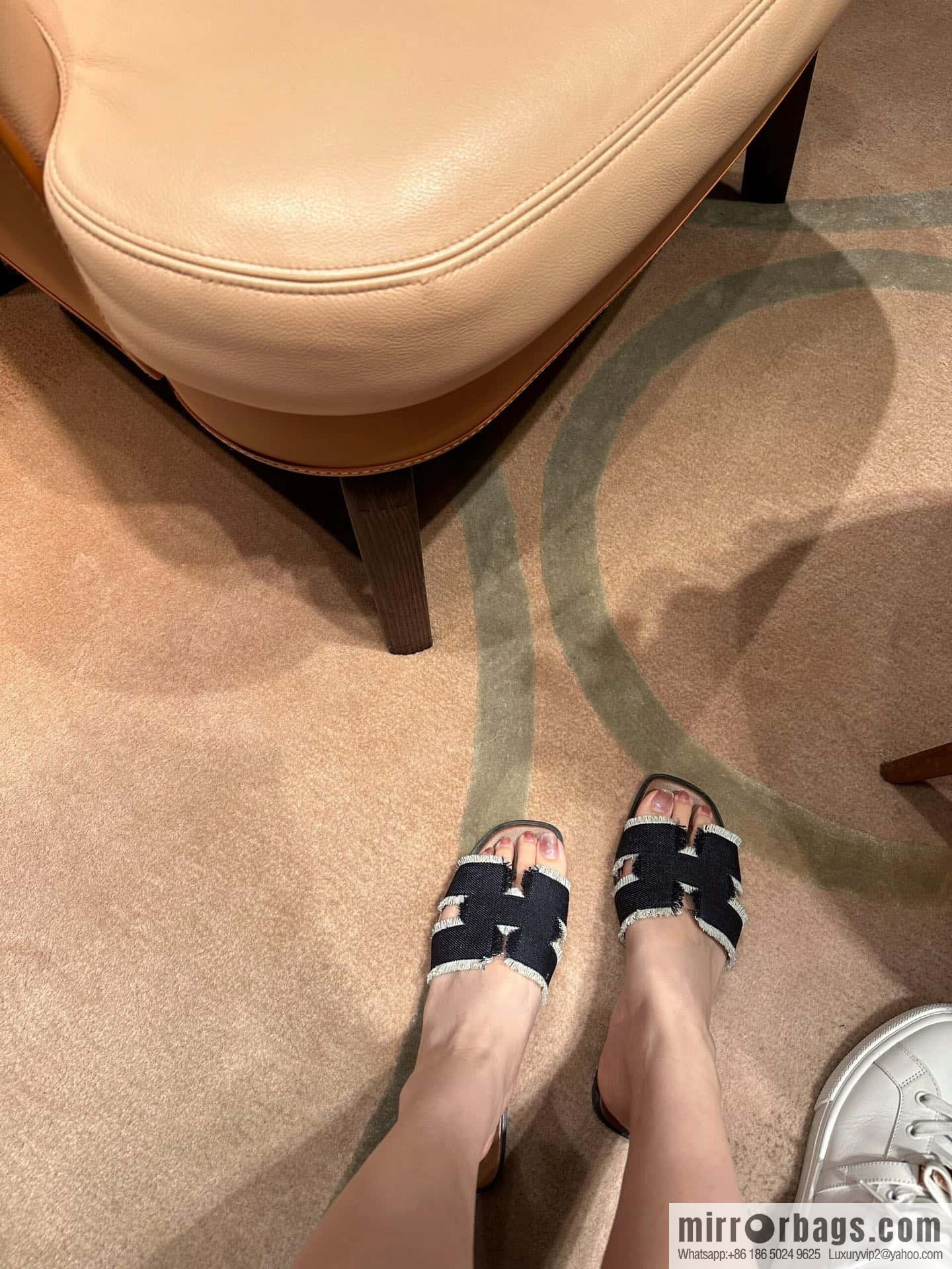 The latest denim tassel slippers from Hermès