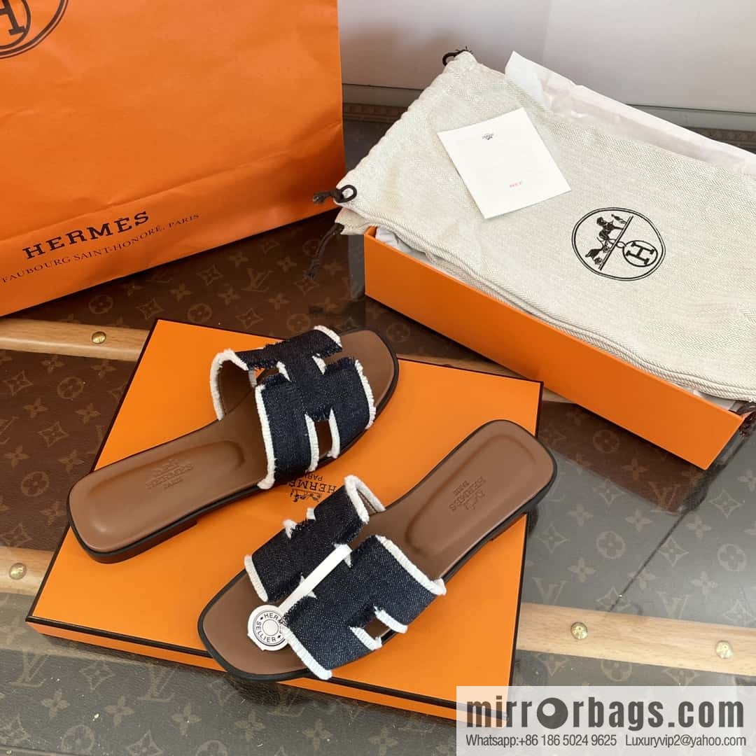 The latest denim tassel slippers from Hermès