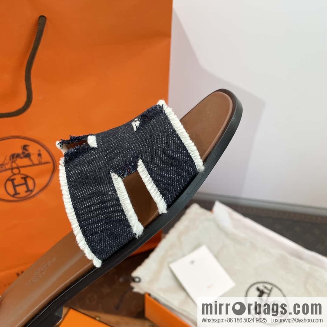 The latest denim tassel slippers from Hermès