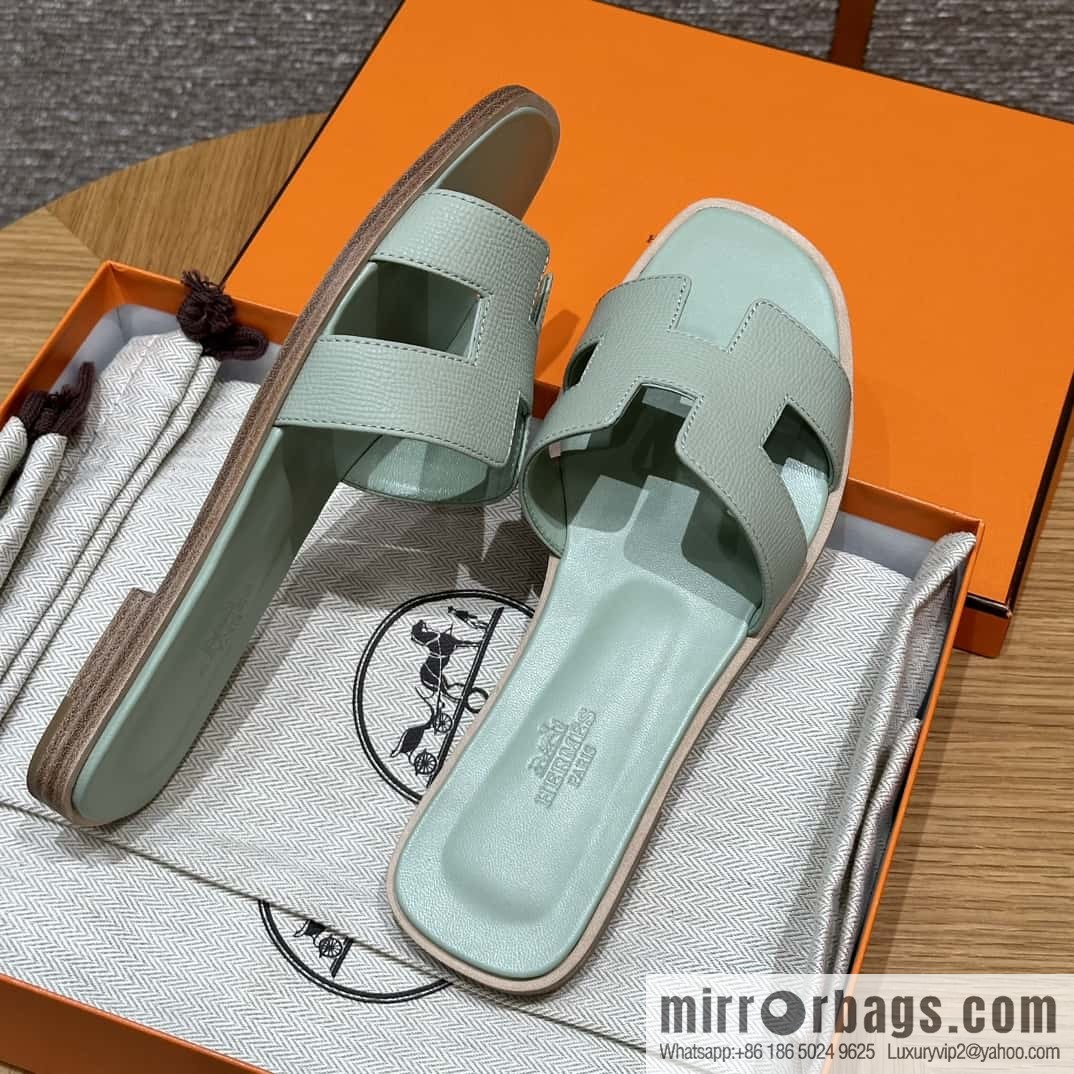 Hermès 181 Oran Sandals, Mint Green/6u/Menthe Palm Print/Epsom