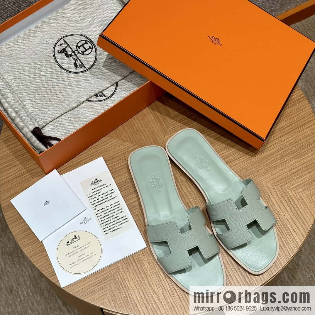Hermès 181 Oran Sandals, Mint Green/6u/Menthe Palm Print/Epsom