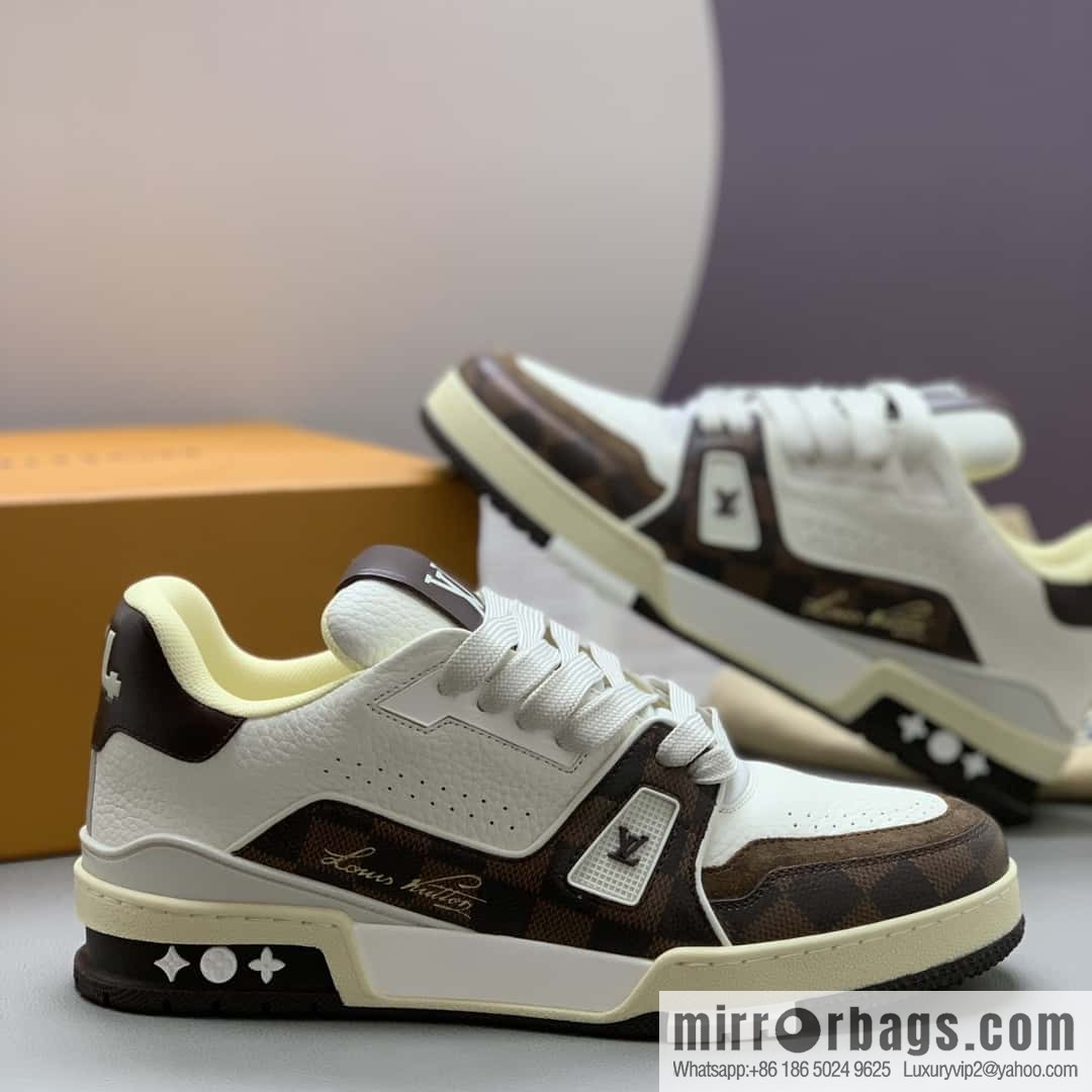 LV 🆕 couple sports running shoes