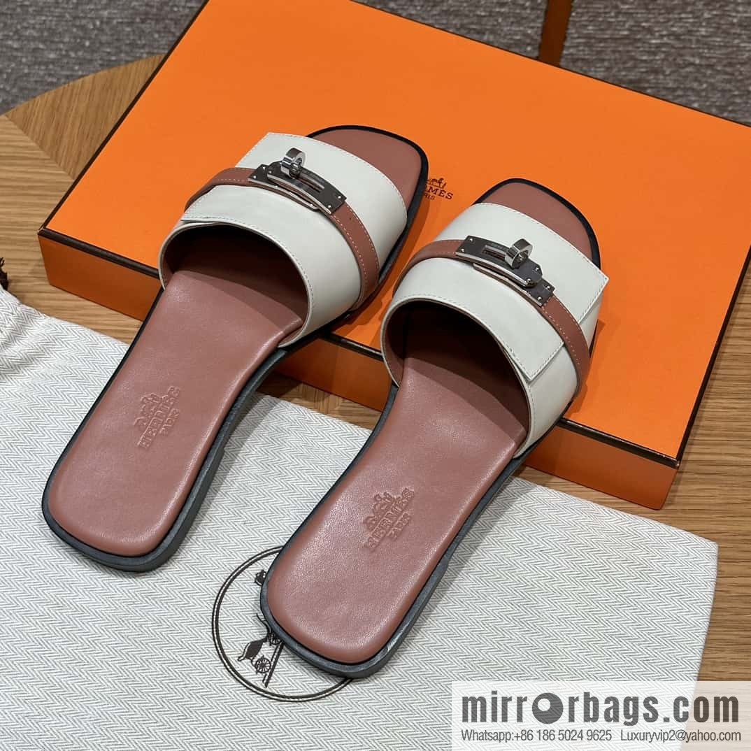 Hermès 183Kelly tow sandals Gigi plain weave/Swift milkshake white/ck10/Craie/Nude pink