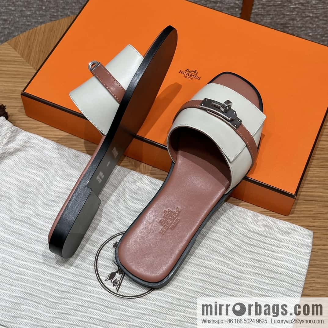 Hermès 183Kelly tow sandals Gigi plain weave/Swift milkshake white/ck10/Craie/Nude pink
