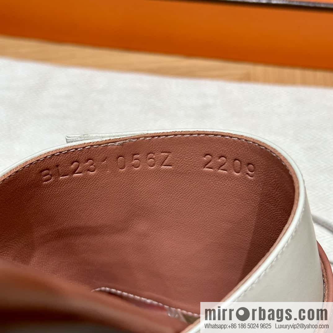 Hermès 183Kelly tow sandals Gigi plain weave/Swift milkshake white/ck10/Craie/Nude pink