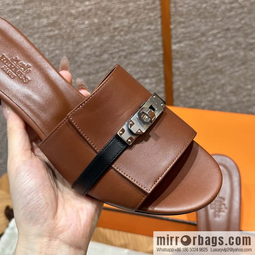 Hermès 187 Gigi Kelly High Heels, Flat Weave/Swift Saddle Red/OG/Rouge Sellier/Black/89/Black