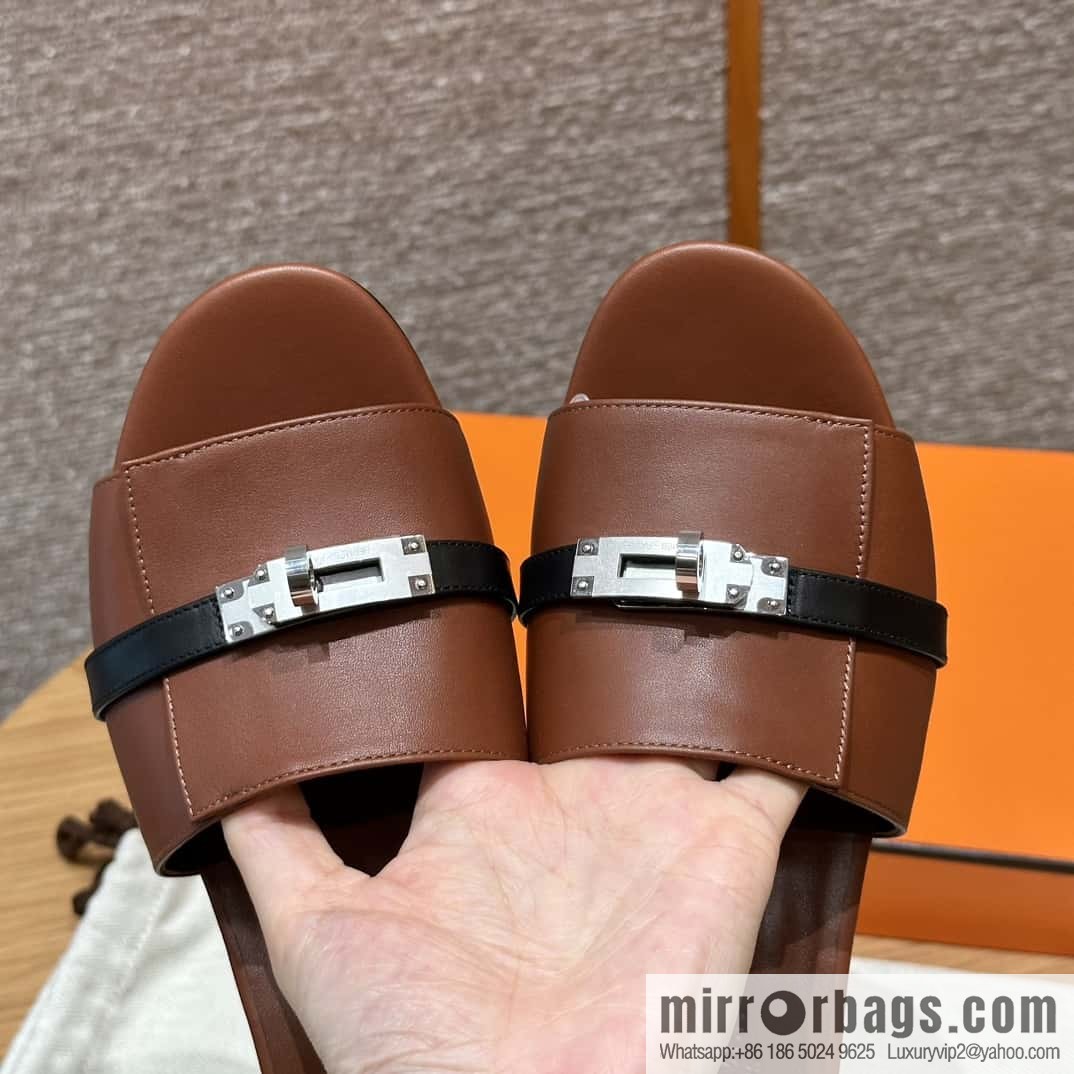 Hermès 187 Gigi Kelly High Heels, Flat Weave/Swift Saddle Red/OG/Rouge Sellier/Black/89/Black