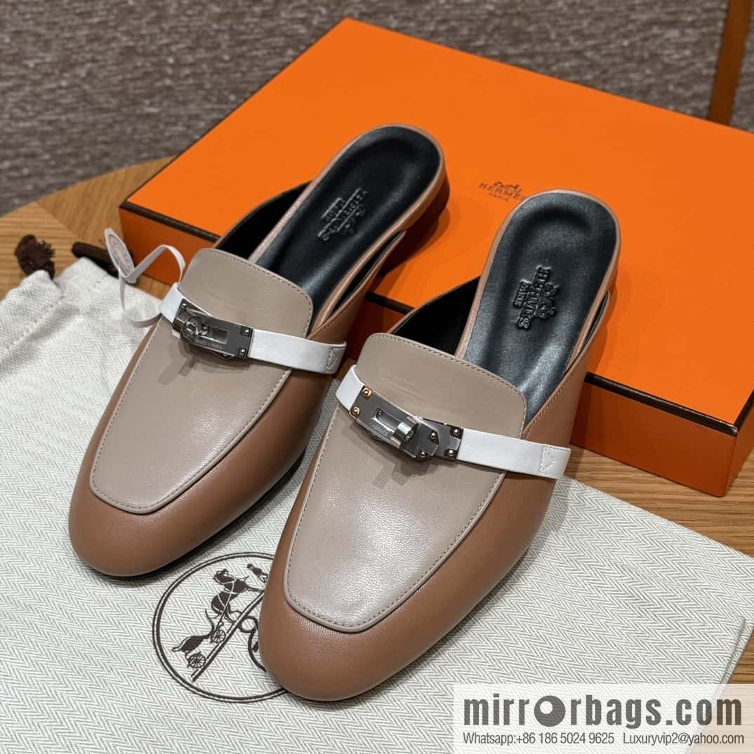 Hermès 181 Oran Sandals, Palm Print/Epsom Pearl Rose/Pearl rose