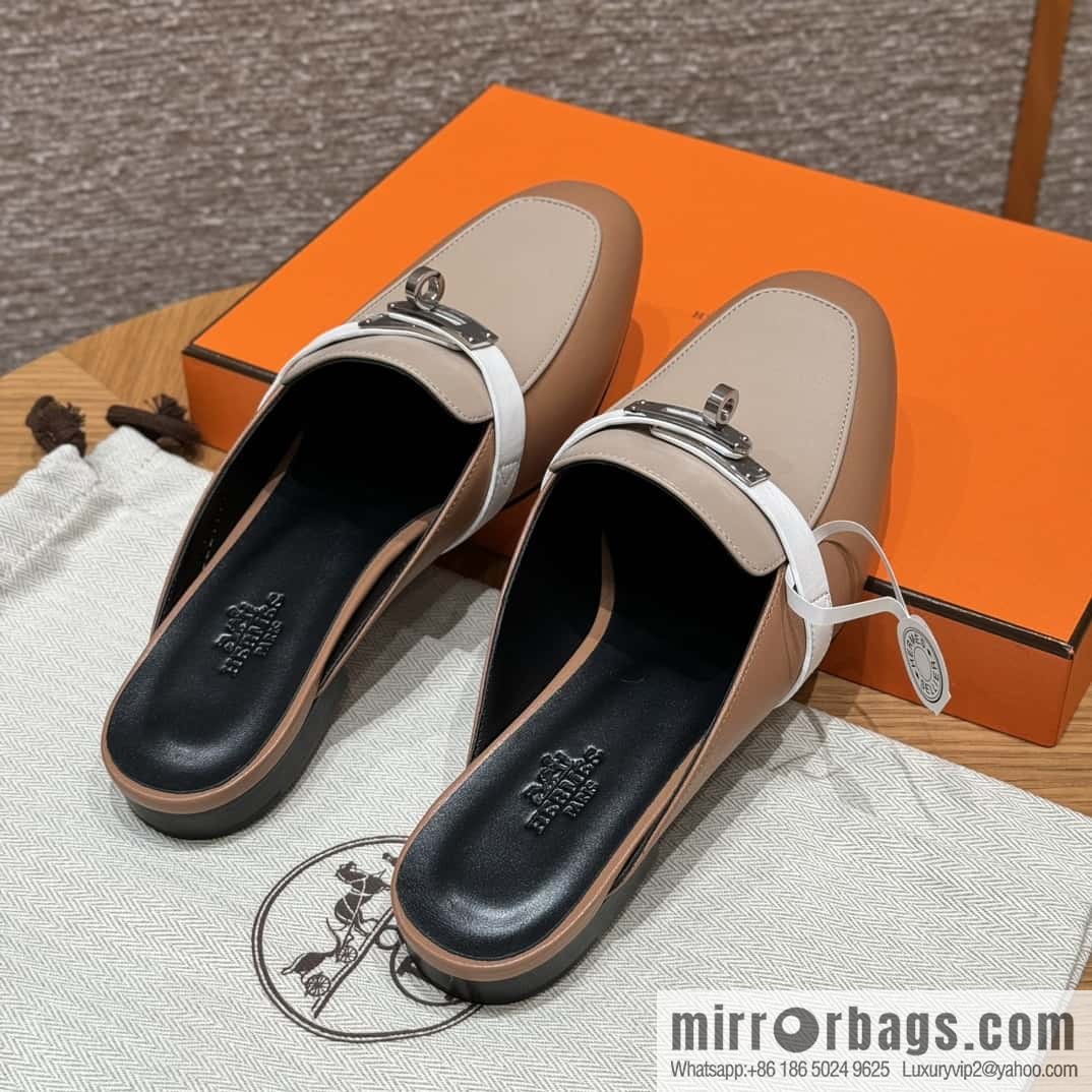 Hermès 181 Oran Sandals, Palm Print/Epsom Pearl Rose/Pearl rose