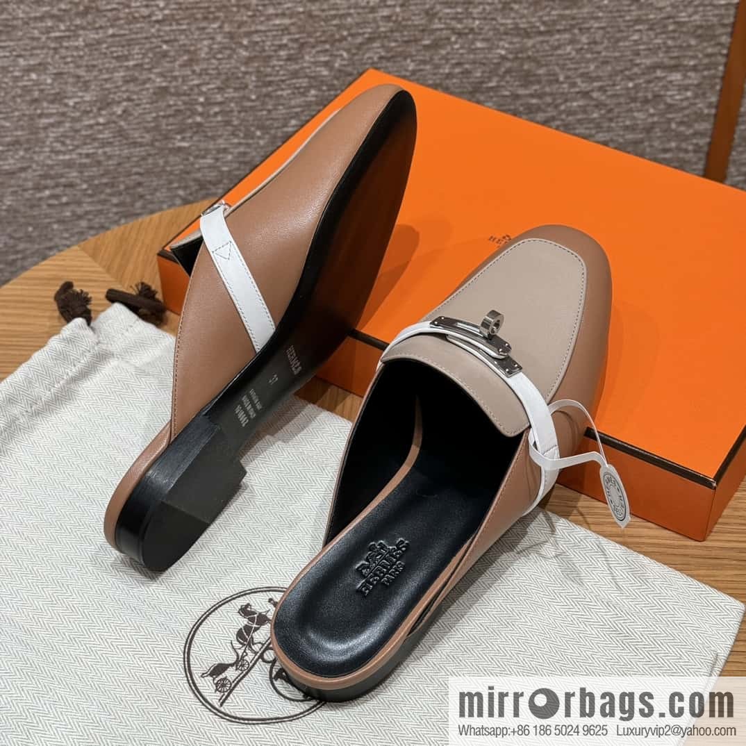 Hermès 181 Oran Sandals, Palm Print/Epsom Pearl Rose/Pearl rose