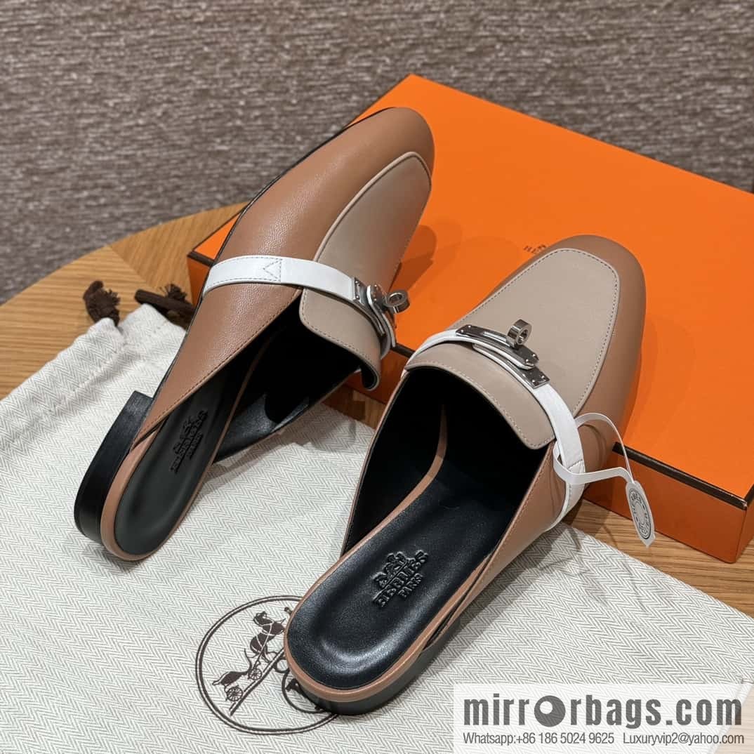 Hermès 181 Oran Sandals, Palm Print/Epsom Pearl Rose/Pearl rose