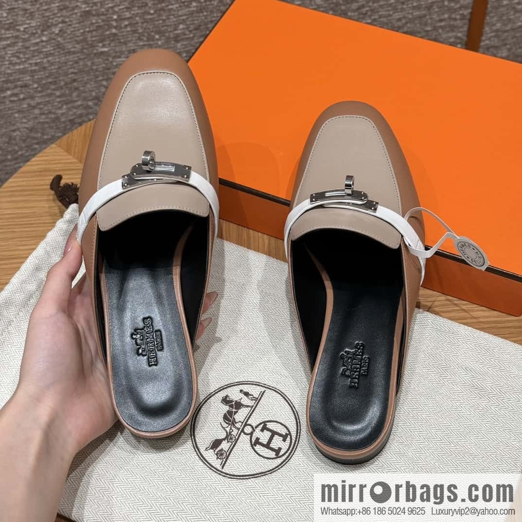 Hermès 181 Oran Sandals, Palm Print/Epsom Pearl Rose/Pearl rose