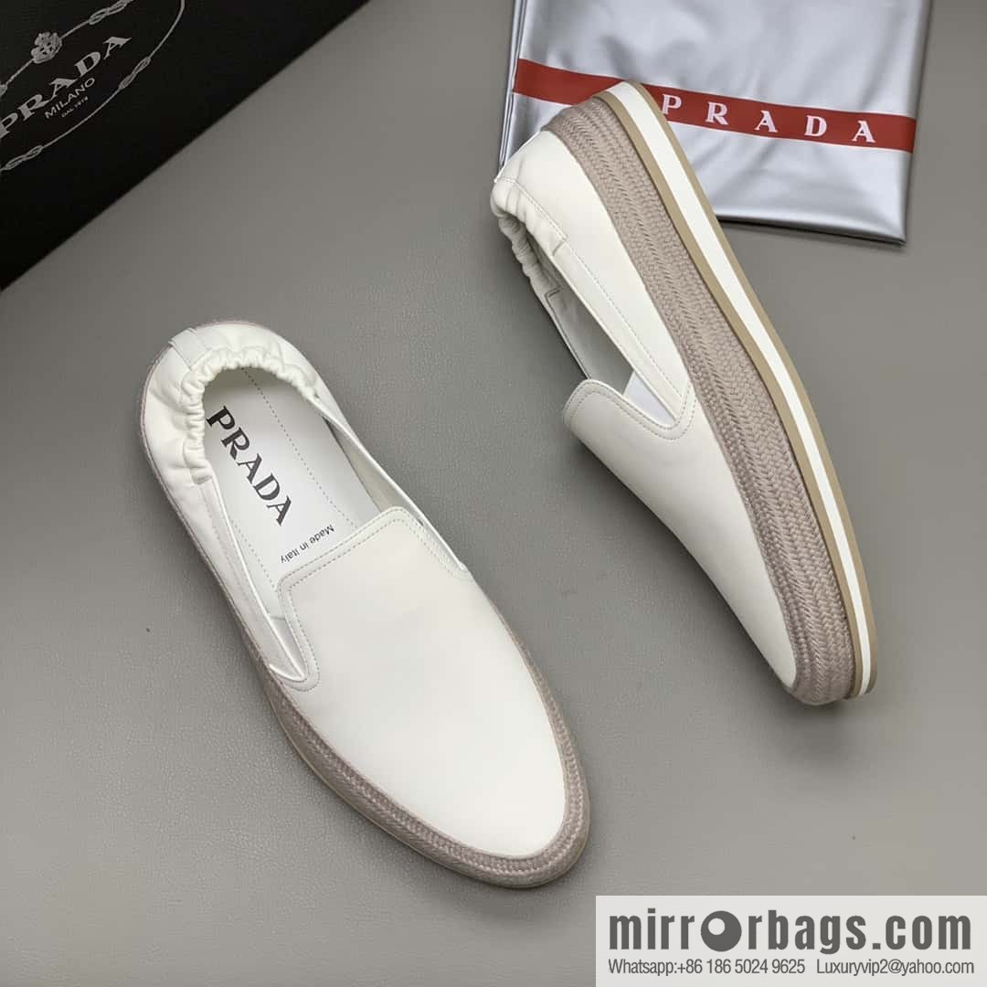 PRADA 💁🏻‍♂️ men's loafers