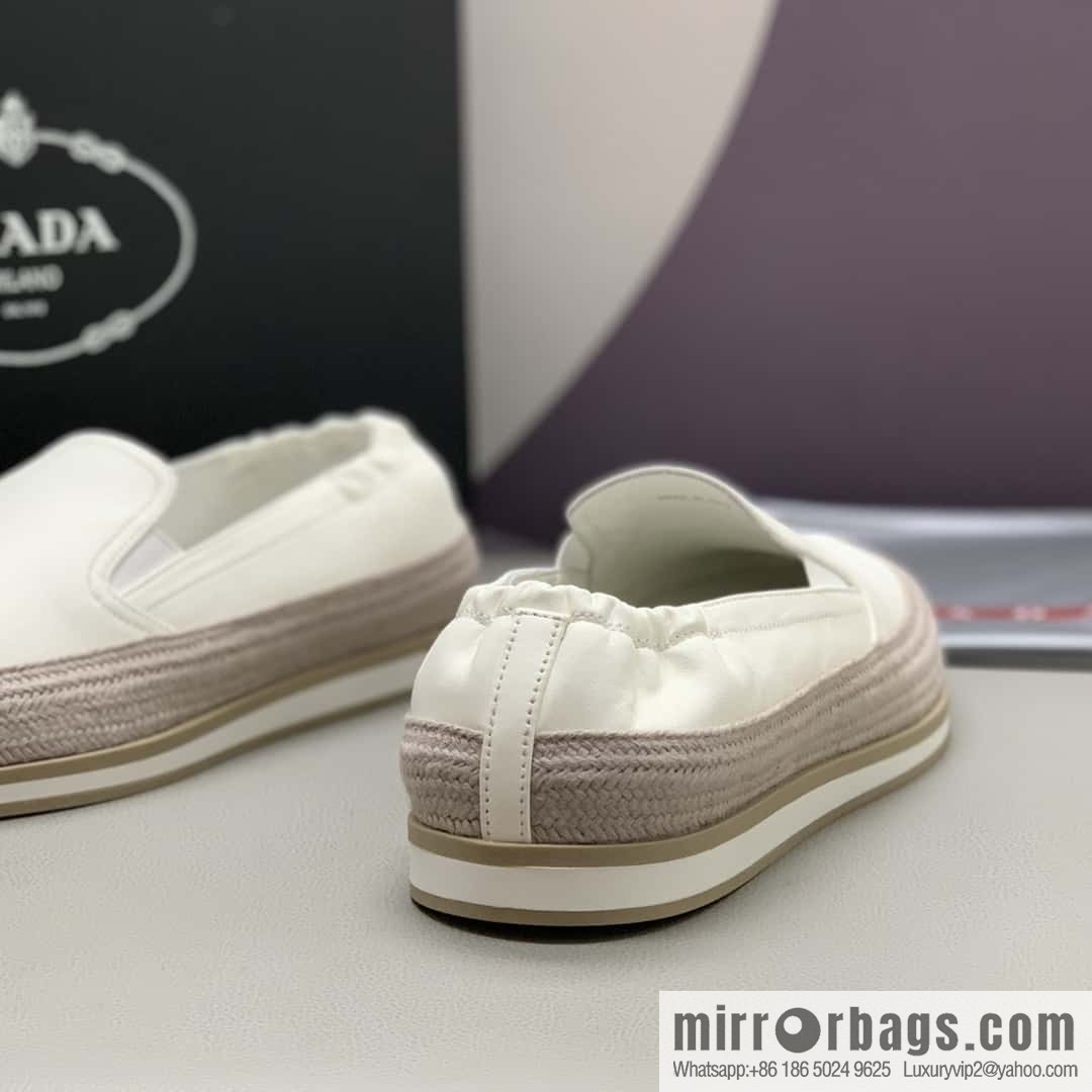 PRADA 💁🏻‍♂️ men's loafers