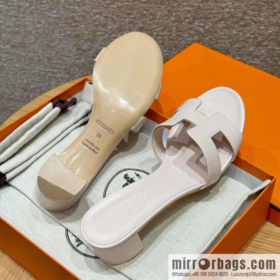 Hermès 185 Oasis high-heeled sandals, plain /Swift petal powder/Petal powder