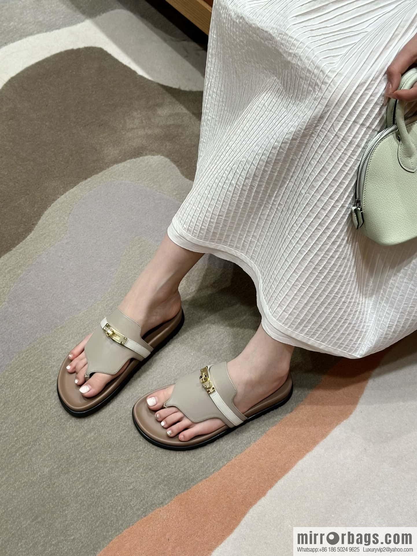 Hermès 258 Empire, plain weave/swift gray-yellow beige/Grayish-yellow beige