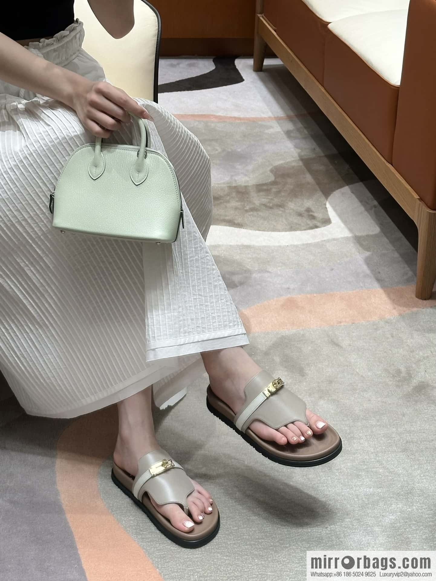Hermès 258 Empire, plain weave/swift gray-yellow beige/Grayish-yellow beige