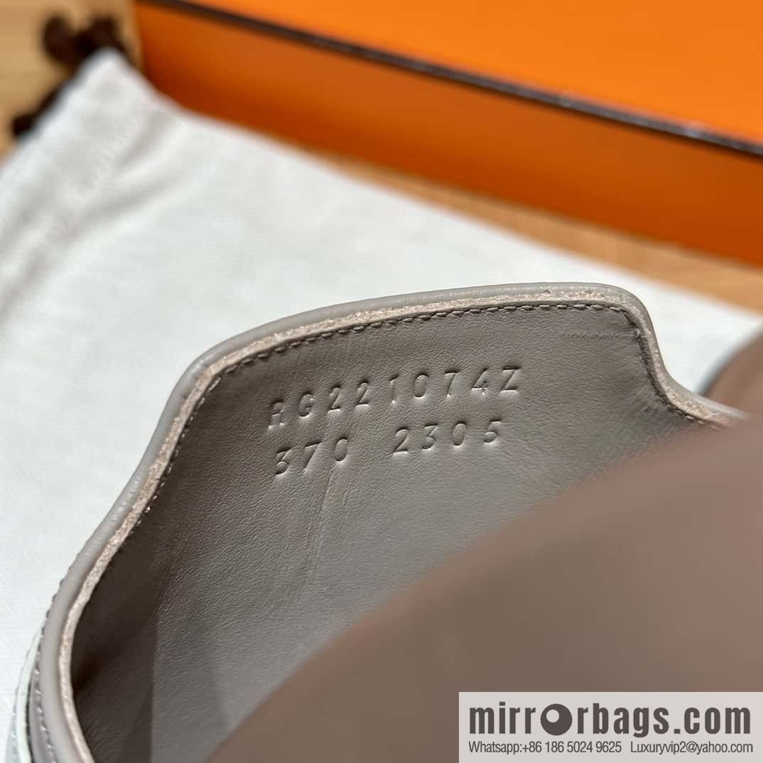 Hermès 258 Empire, plain weave/swift gray-yellow beige/Grayish-yellow beige