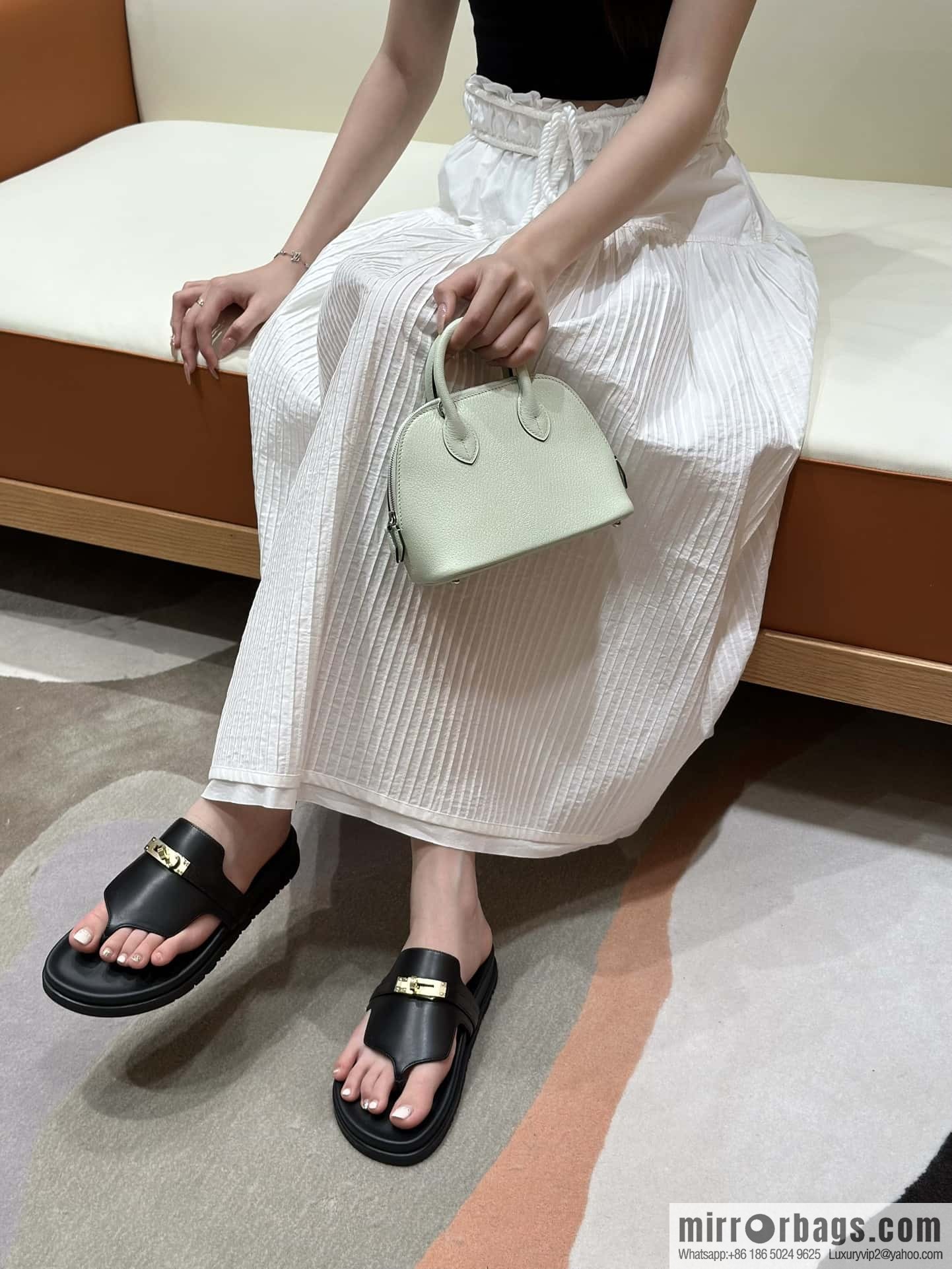 Hermès 258 Empire, plain weave/swift black/89/Black