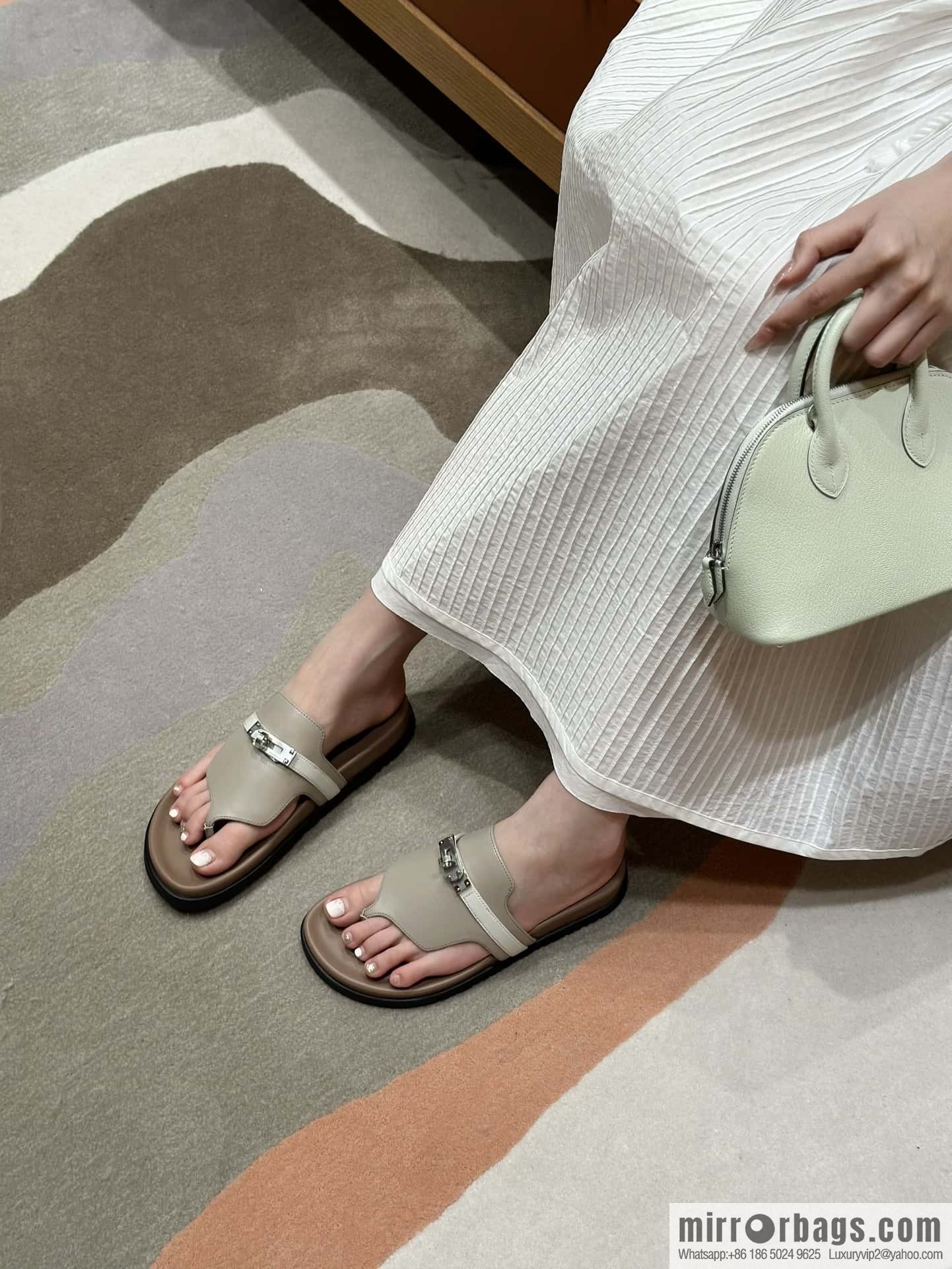 Hermès 258 Empire, plain weave/swift gray-yellow beige/Grayish-yellow beige